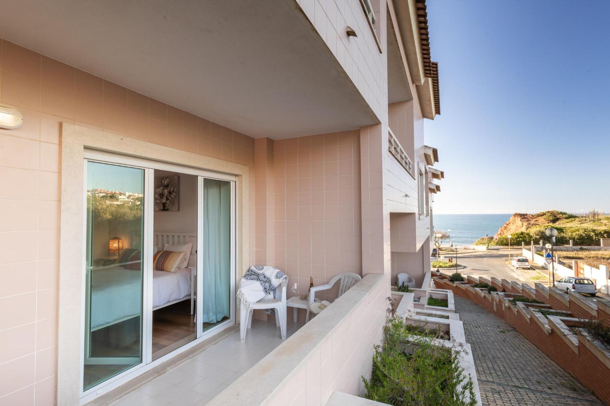 Casa Da Praia - By Smarthomes São Martinho do Porto Dış mekan fotoğraf