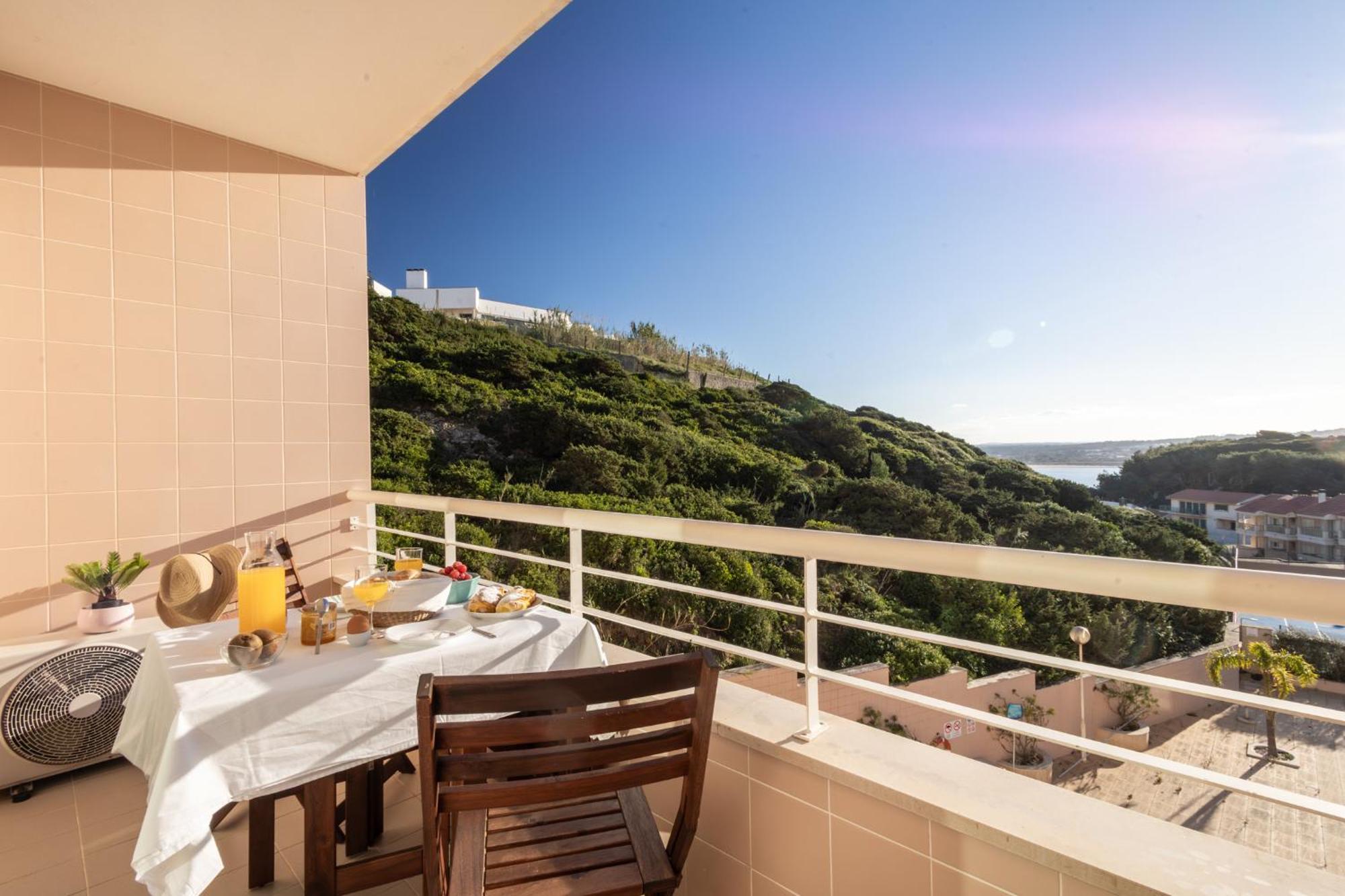 Casa Da Praia - By Smarthomes São Martinho do Porto Dış mekan fotoğraf